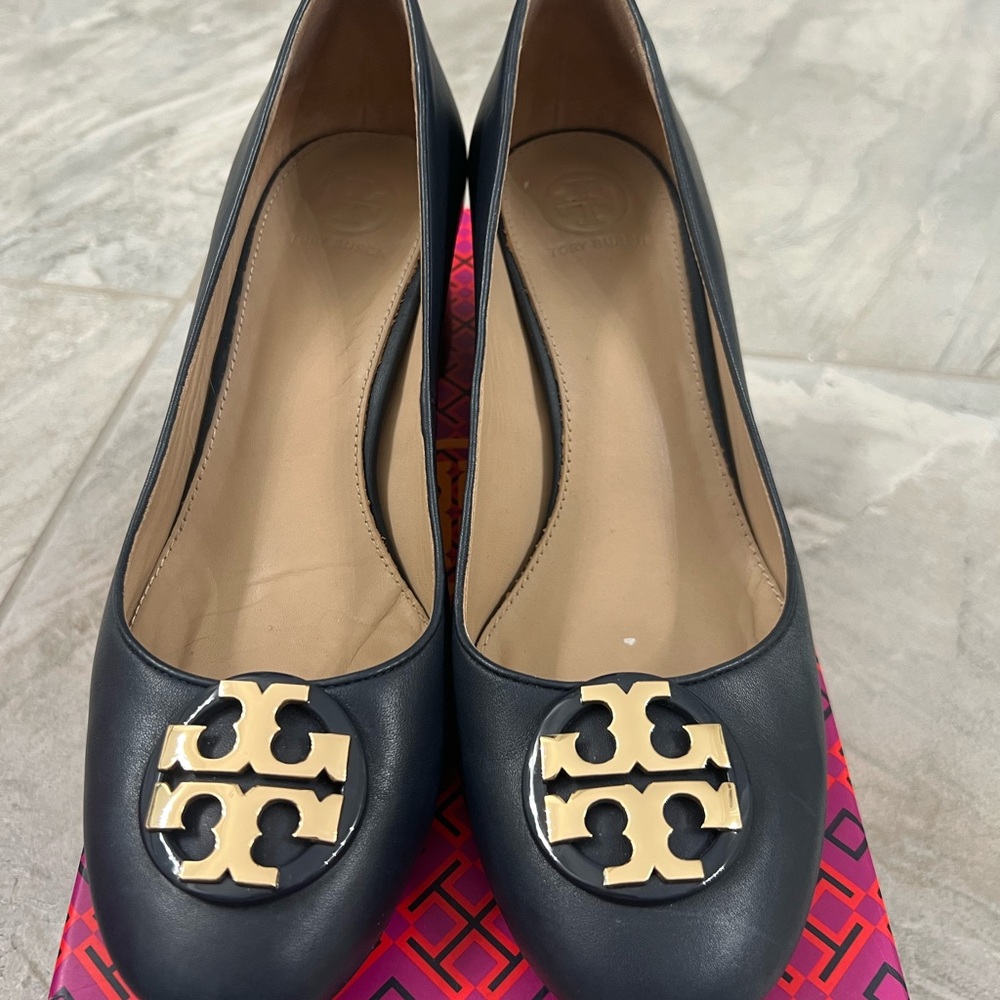 Tory Burch Navy Blue Heels with Gold Logo